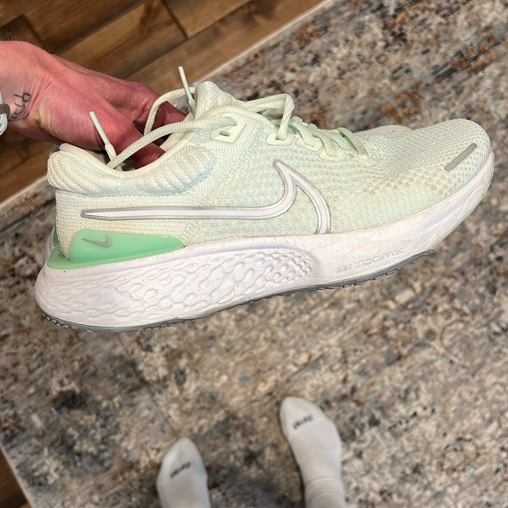 Nike Invincible 2